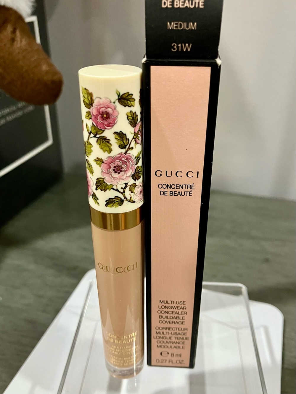 Gucci Concentré De Beauté Multi use Long wear Liquid Concealer 31W Medium